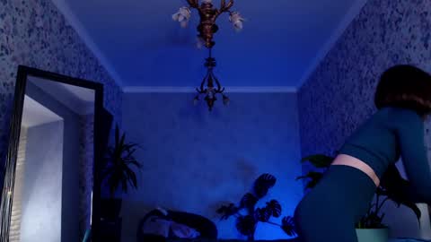 Snapshot of clara_bendover chatting on 01/29/25, 07:22 Clara online show from 01/29/25, 07:22