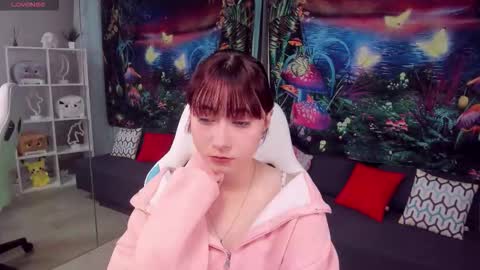 clarabenson online show from 11/21/25, 06:50