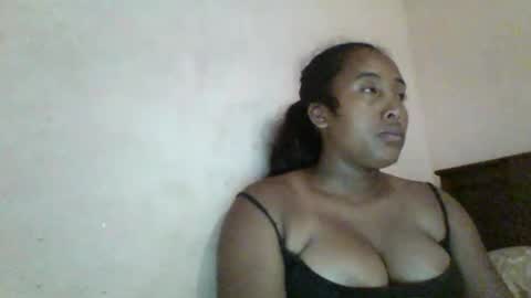 Clarah0123 online show from 01/13/25, 03:15