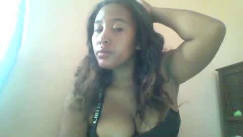 Clarah0123 online show from 02/03/25, 07:51