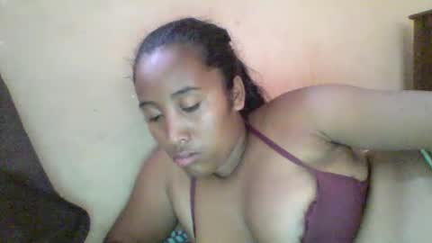 Clarah0123 online show from 02/07/25, 10:08