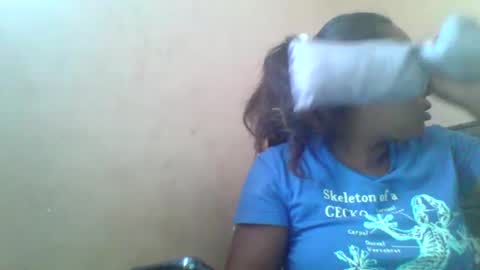 Clarah0123 online show from 02/10/25, 06:53