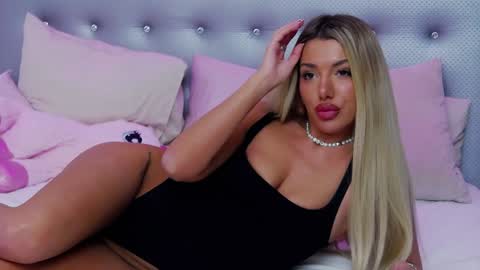 Snapshot of clarahazell chatting on 01/05/25, 07:28 ClaraHazel online show from 01/05/25, 07:28