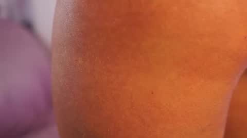 Snapshot of clarahazell chatting on 10/31/25, 06:14 ClaraHazel online show from 10/31/25, 06:14