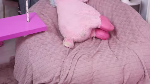 Snapshot of clarahazell chatting on 11/09/25, 04:00 ClaraHazel online show from 11/09/25, 04:00