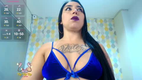 Snapshot of clarise_allen chatting on 10/28/25, 09:06 CLARISE ALLEN online show from 10/28/25, 09:06