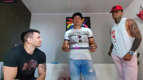 Juanpaindependent model online show from 12/10/24, 08:49