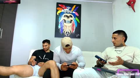 Juanpaindependent model online show from 02/08/25, 06:44