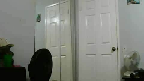 Claudia online show from 01/10/25, 01:31