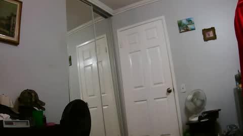 Claudia online show from 01/19/25, 02:38