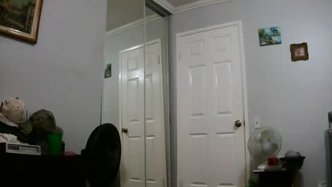 Claudia online show from 02/07/25, 04:03