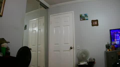 Claudia online show from 02/27/25, 01:59