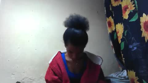 claudianne online show from 09/22/25, 06:04