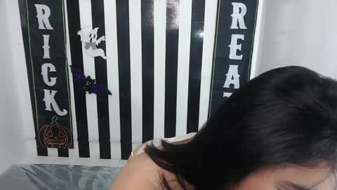 Clementine online show from 10/29/25, 02:41