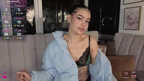 Snapshot of cleo__smith chatting on 10/22/25, 02:12 Cleo smith online show from 10/22/25, 02:12