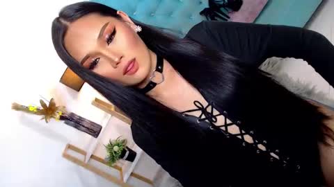 Cleo online show from 11/14/25, 03:05