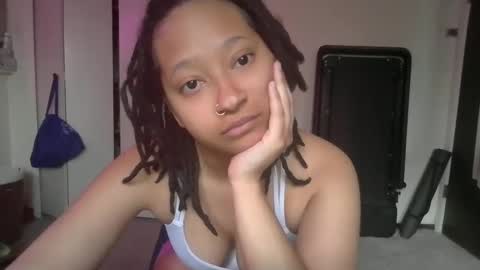 High Queen Clio online show from 01/03/25, 02:51