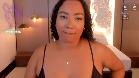 Snapshot of cloe_25 chatting on 09/10/25, 02:55 cloe_25 online show from 09/10/25, 02:55