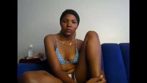 Cloe online show from 11/20/25, 06:57