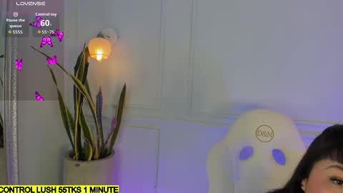 Snapshot of cloeparker_ chatting on 10/15/25, 11:32 cloeparker_ online show from 10/15/25, 11:32