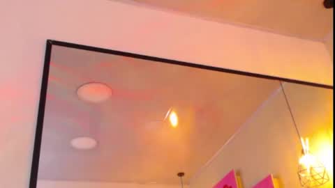 Cloe Stron online show from 11/14/25, 09:57