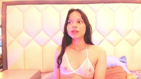 Snapshot of cloeygraweing chatting on 11/13/25, 07:02 cloeygraweing online show from 11/13/25, 07:02