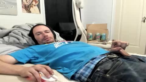 cloudyystarr666 online show from 11/13/25, 08:57