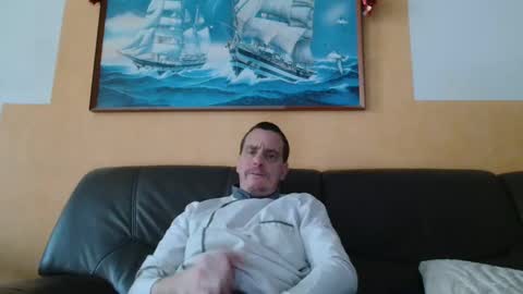 Snapshot of clouplefun chatting on 12/16/24, 08:20 clouplefun online show from 12/16/24, 08:20