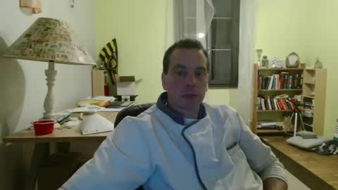 Snapshot of clouplefun chatting on 12/23/24, 04:55 clouplefun online show from 12/23/24, 04:55