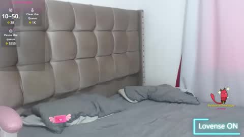 clover online show from 01/10/25, 11:54