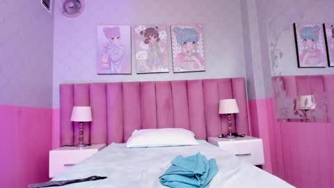 Snapshot of cloy_baby chatting on 12/18/24, 02:17 Eilyn online show from 12/18/24, 02:17