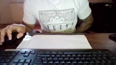 Snapshot of cock4onenight chatting on 10/28/25, 12:09 cock4onenight online show from 10/28/25, 12:09