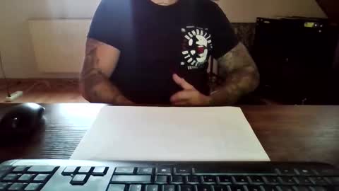 Snapshot of cock4onenight chatting on 11/10/25, 12:04 cock4onenight online show from 11/10/25, 12:04