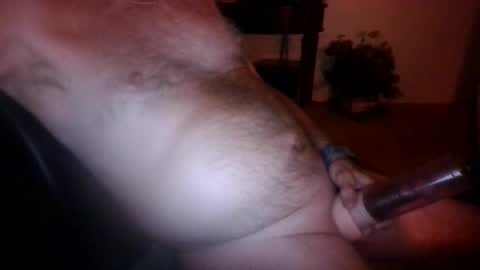 Snapshot of cockpumpforyou chatting on 09/10/25, 08:25 Cock Pump For You online show from 09/10/25, 08:25