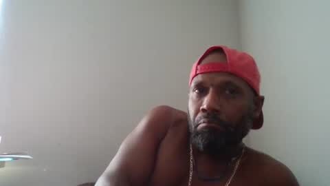 Snapshot of cockslanger39 chatting on 11/06/25, 05:25 Cockslanger39 online show from 11/06/25, 05:25