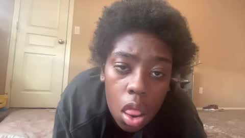 coco_dabaddest25 online show from 03/12/25, 07:17