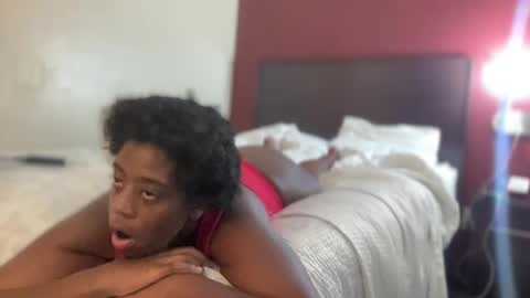 coco_dabaddest25 online show from 10/05/25, 05:17