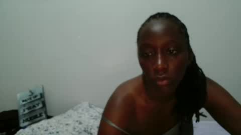 Snapshot of cocoalush9819 chatting on 10/16/25, 03:29 cocoalush9819 online show from 10/16/25, 03:29