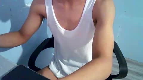 cocola000 online show from 10/23/25, 12:59