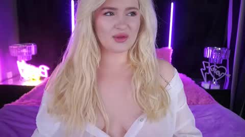 onlyfans amyleyy online show from 02/11/25, 07:44