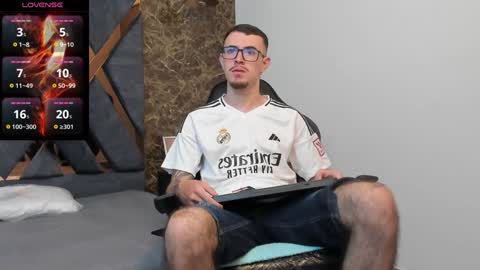 Cody Walker online show from 01/25/25, 05:19