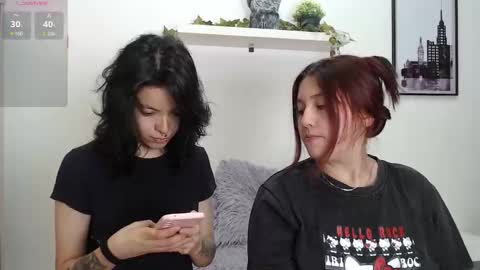 Phia And Luna online show from 11/08/25, 04:23