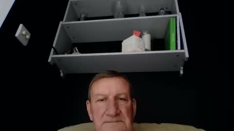 colinbeech online show from 10/23/25, 12:26