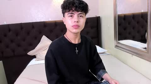 collinstone online show from 11/05/25, 06:30