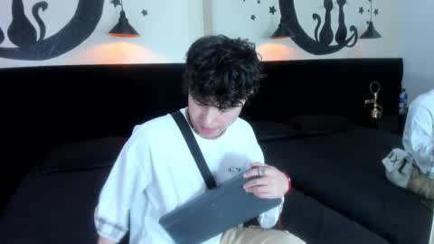 collinstone online show from 11/13/25, 05:56