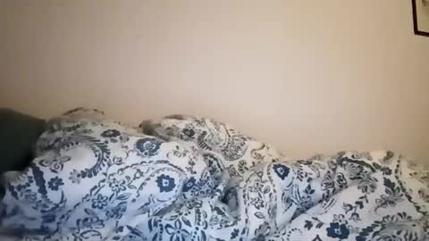 color233 online show from 03/01/25, 04:37