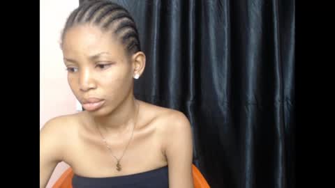 Snapshot of coltish_sexy chatting on 01/19/25, 11:34 coltish_sexy online show from 01/19/25, 11:34