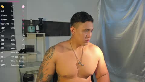 Snapshot of coltonmassif_ chatting on 12/12/24, 06:57 coltonmassif_ online show from 12/12/24, 06:57