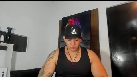 Snapshot of coltonmassif_ chatting on 01/29/25, 11:20 coltonmassif_ online show from 01/29/25, 11:20