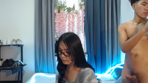 Snapshot of come_wet_me chatting on 03/11/25, 12:06 come_wet_me online show from 03/11/25, 12:06
